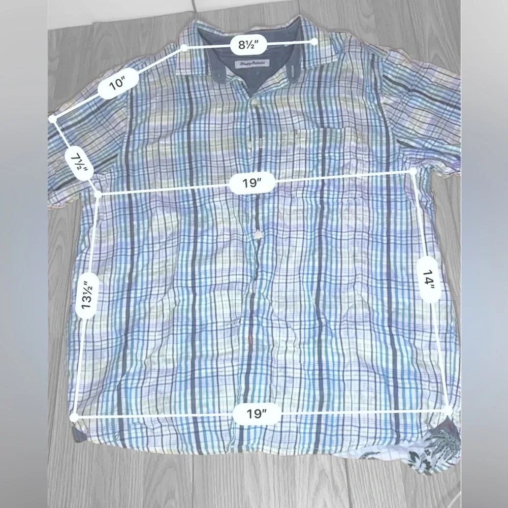 TOMMY BAHAMA Men’s Hideaway Palms Button Down Short Sleeve Shirt